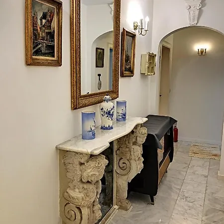 Holiday home Trianon Lasne